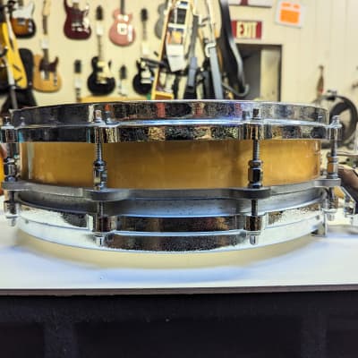 1980s Pearl Taiwan 3.5 X 14" Free Floating Maple Shell Snare Drum - Looks Really Good - Sounds Great! image 5