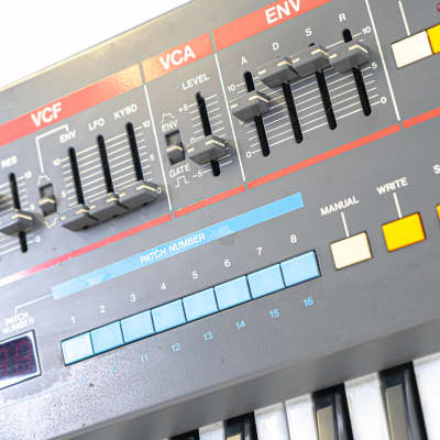 1985 Roland Juno 106 61-Key Polyphonic Keyboard Synthesizer * Serviced * image 8
