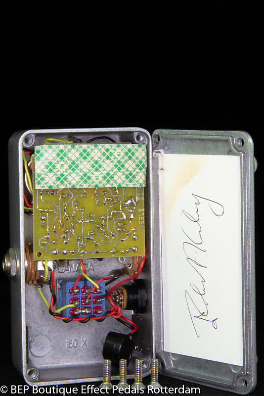 Keeley Compressor 2 Knob s/n 2789 USA signed by Robert Keeley, as