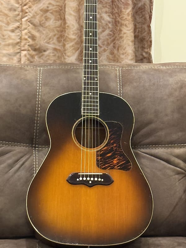 Gibson J-55 1939 - 1940 | Reverb