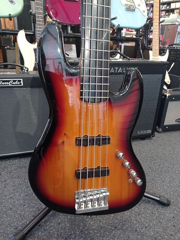 Squier DELUXE JAZZ BASS V PR:839 | Reverb