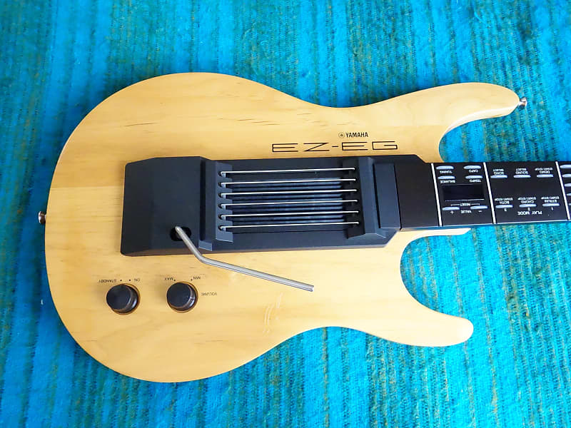 Yamaha EZ-EG Digital Silent Midi Guitar w/ Original Case, AC Adapter - G78