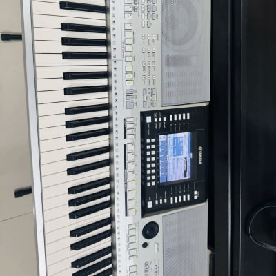 Yamaha PSR 3000 Keyboard workstation | Reverb