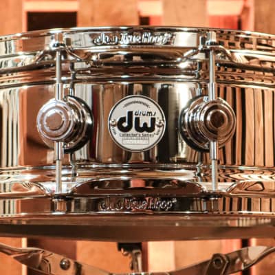 DW Collector's True-Sonic Chrome Over Brass 5x14 Snare Drum - DRVC0514SAC image 1