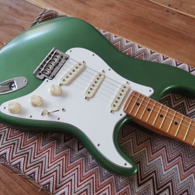 Fender Stratocaster Metallic satin green image 7