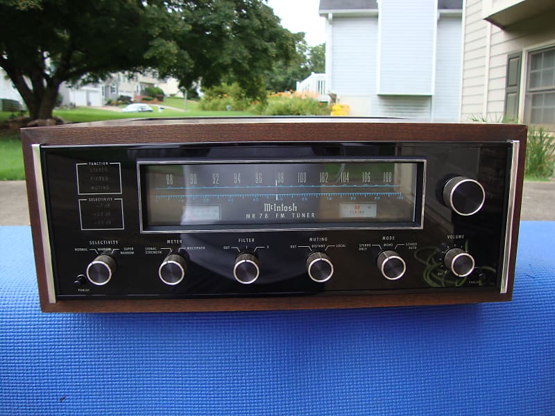 Super Nice McIntosh MR78 Stereo FM Tuner w/ OEM Case - Tested 100% functional  			