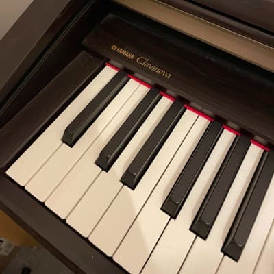 Yamaha CLP - 130 Clavinova 88-Key Digital Piano 2000's - Dark 