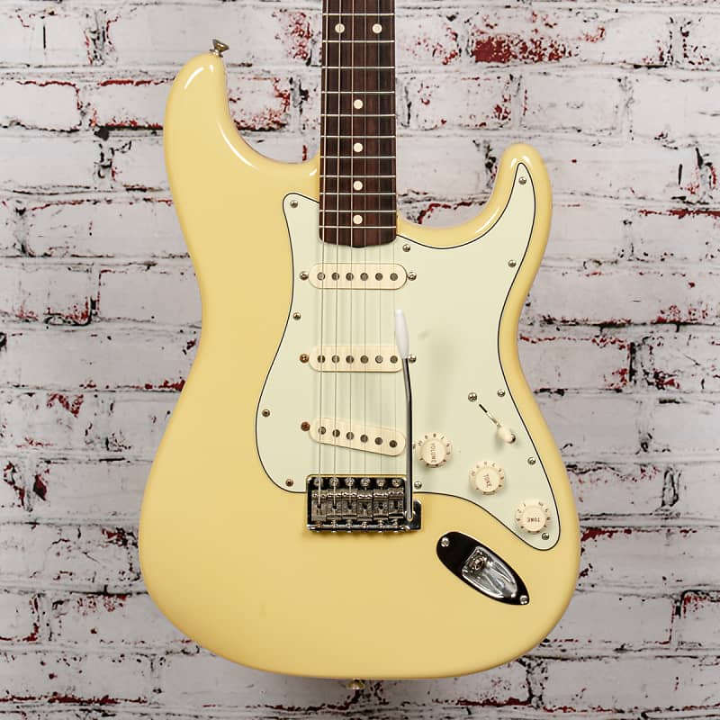 Fender 2014 Special Edition Stratocaster Electric Guitar, Reverb