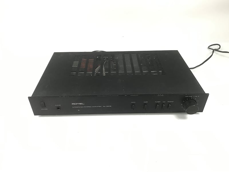 Rotel RA-820B Integrated Stereo Amplifier  			