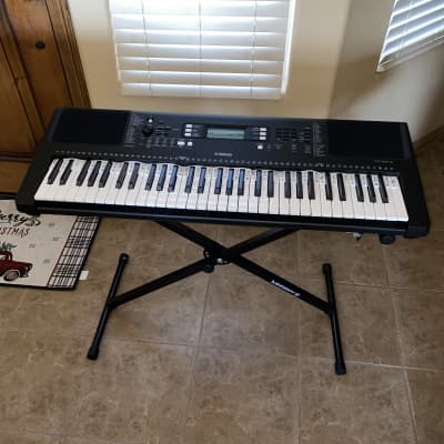 Yamaha PSR-E373 61-Key Portable Keyboard 2020 - Present - Black