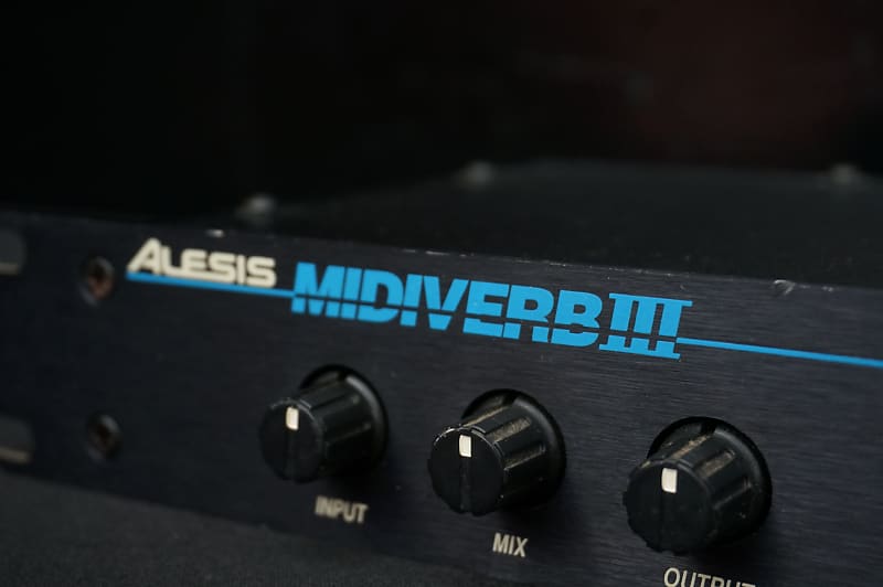 ALESIS MIDIVERBⅢ 16ビット・デジタルマルチエフェクトプロセッサ Alesis Midiverb III 16-Bit Simultaneous Multi-Effects