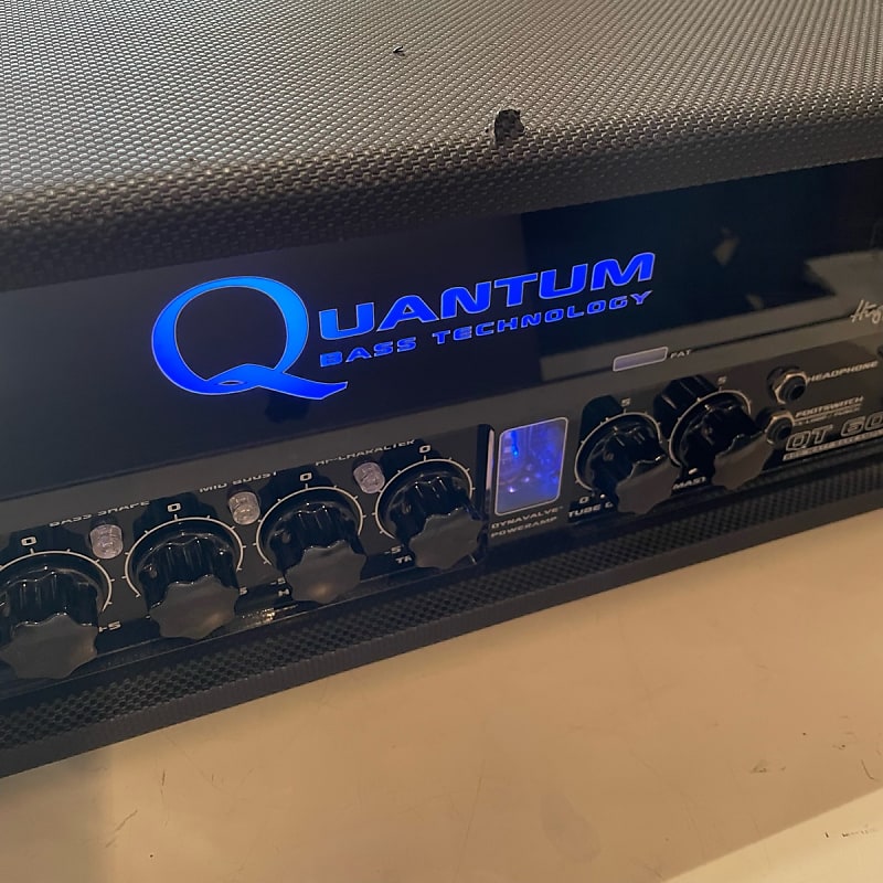Hughes & Kettner Quantum QT 600 - Legendary bass amp / head