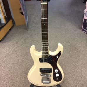 GUYATONE グヤトーン　LG-127T　1960年代 Guyatone LG-127T but, different again. Part 1. – Tym Guitars