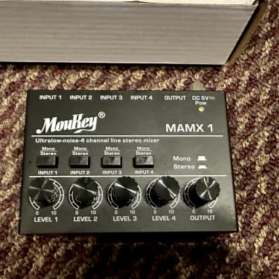 MouKey MAMX 1 Mini Mixer w/Adaptor, Manual, Original Box | Reverb