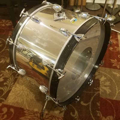 Ludwig Drums - Take a look at this vintage stainless steel drums (24,14,16)  from the_drum_trainer! Photo by:   #LudwigDrums #Vintage #StainlessSteel