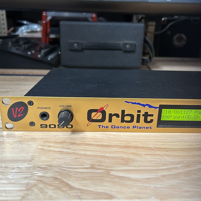 E-MU Systems Orbit 9090 V2 'The Dance Planet' Rackmount 32