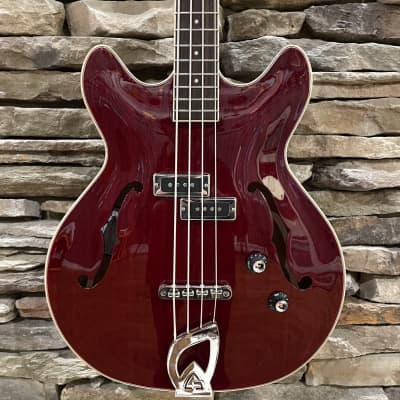 Guild Starfire I Semi Hollow body Short Scale bass - Cherry Red *FLOOR MODEL/DEMO UNIT BLOWOUT* image 2