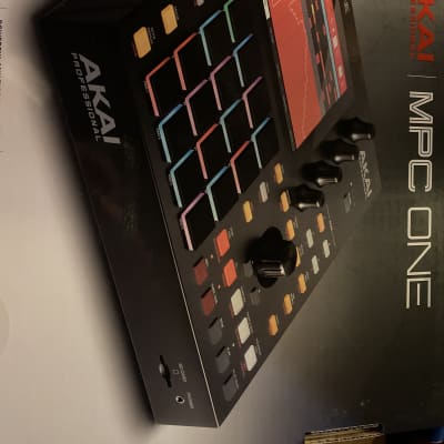 Akai MPC One Standalone MIDI Sequencer image 13