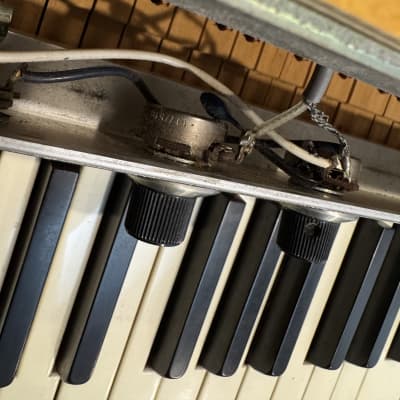Fender Rhodes Mark I Stage 73-Key Electric Piano 1976 - Black Rounded Top image 21
