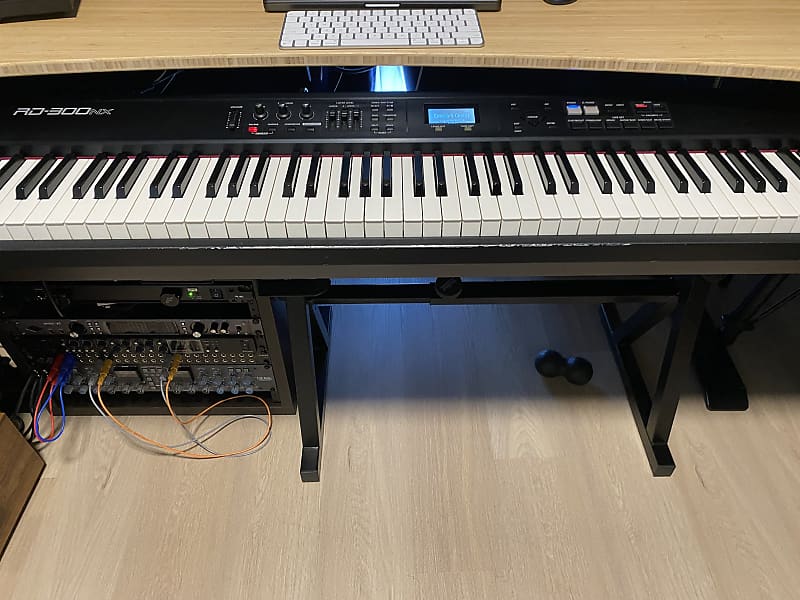 【美品】Roland RD-300NX 88鍵 デジタルピアノ Amazon | Roland ローランド デジタルピアノ RD-300NX 88鍵