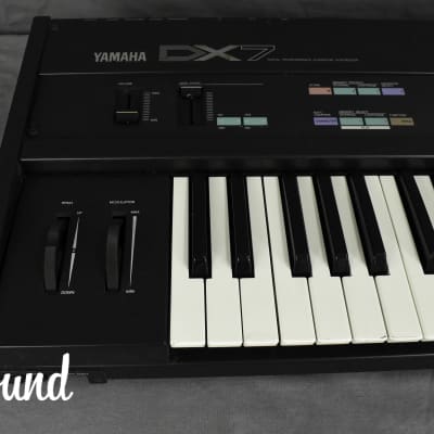 YAMAHA DX7 Digital Programmable Algorithm Synthesizer 【Very Good Conditions】 image 6