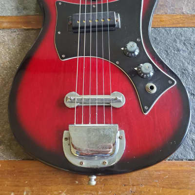Stradolin RJ1 vintage short-scale electric guitar MIK 1960s red burst image 2