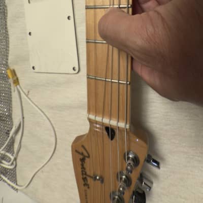 Fender Player Stratocaster Maple Neck image 8