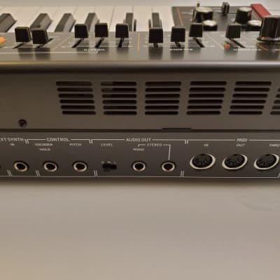 Behringer Vocoder VC340 2019 - Present - Black image 16