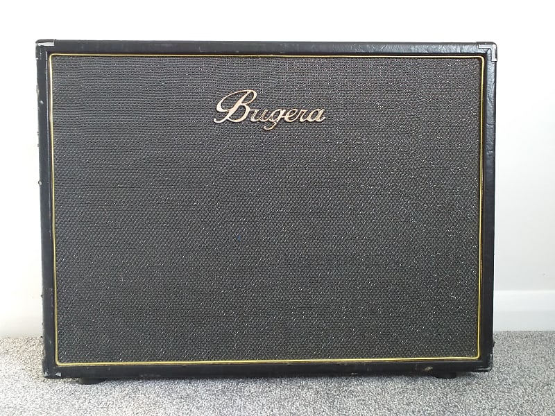 Bugera 212V-BK 2x12