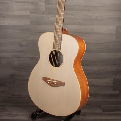 Yamaha Storia I Acoustic Guitar, Off-White image 3