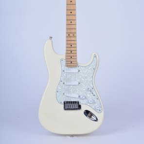 Fender Stratocaster Plus 1993 Oly Beautiful Strat with great action and original case! image 4