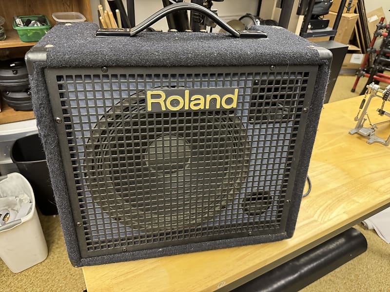 Roland KC-100 4-Channel 60-Watt 1x12