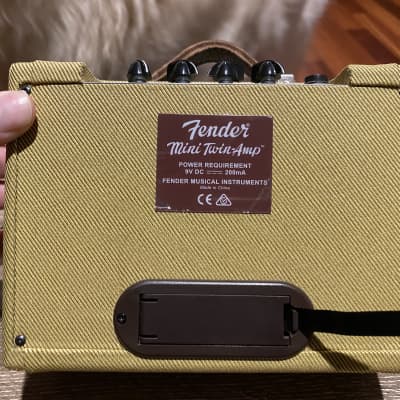 Fender '57 Mini Twin Combo image 3