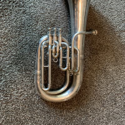 JW York and sons 3 valve baritone horn with case mase in the USA image 2