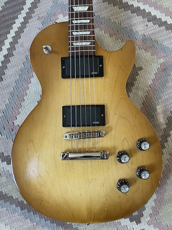 EMG 81/85搭載 Gibson LesPaul モデル LPJ ギブソン-