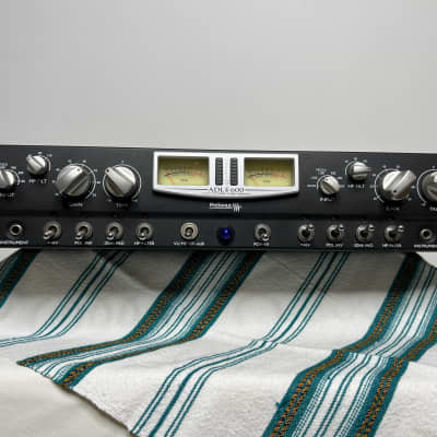 Earthworks 1022 Two-Channel Microphone Preamp - Vintage King