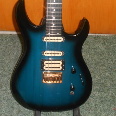 Carvin DC135 EXC Blueburst, HSS, DiMarzio upgrade, HSC - $25 discount for local pickup image 3