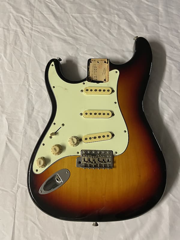Fender ST-62 L EX Left Handed ExTrad Electric Guitar Body