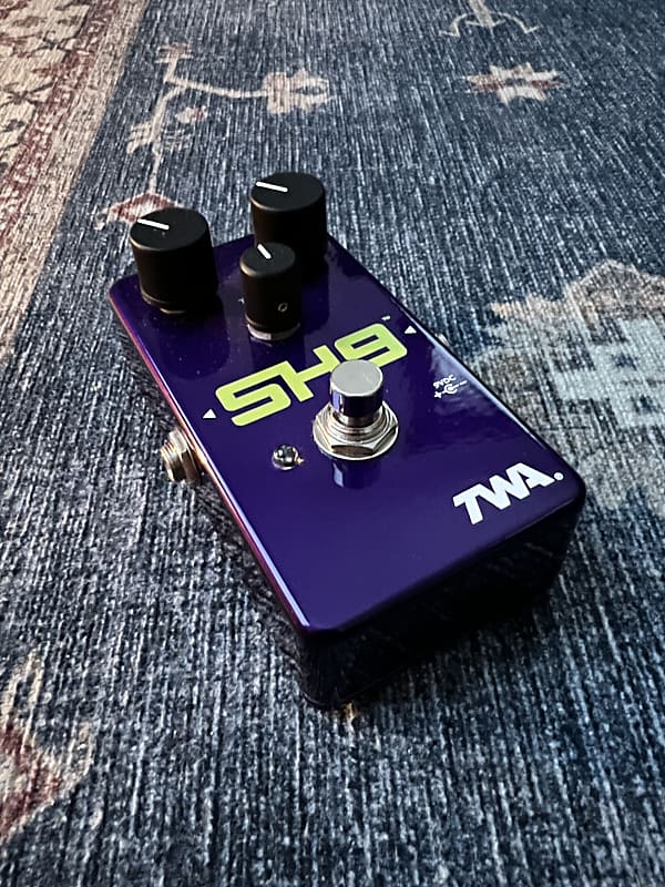 ギター TWA SH9 Scott Henderson Distortion TWA SH9 Scott Henderson Signature Distortion Review