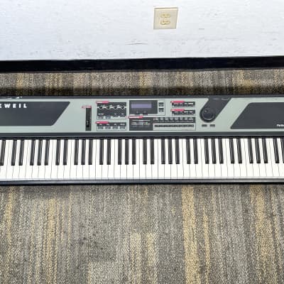 Kurzweil PC1X 88 Key Keyboard Synth