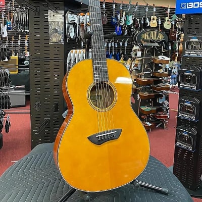 Yamaha CSF1M Compact Folk - Vintage Natural image 2