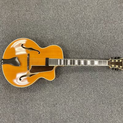 Eastman Uptown AR805CE Archtop Guitar 2006 - Blonde w/ Hardshell case image 2