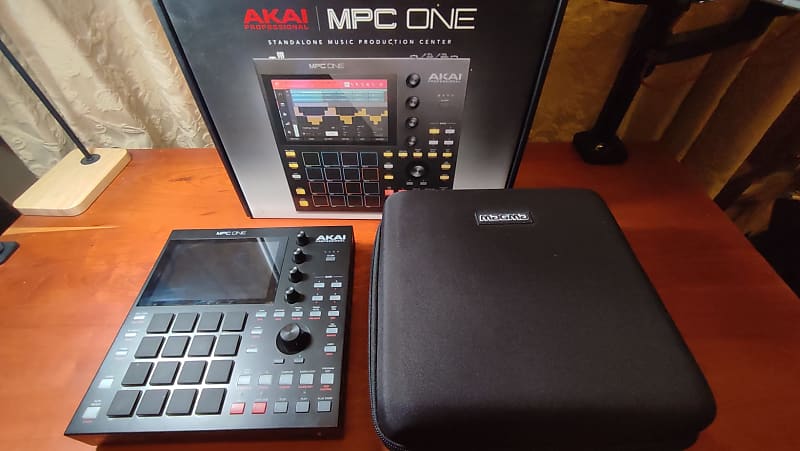 Standalone MIDI Sequencer MPC One | Akai Pro