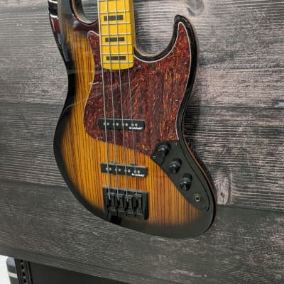 Michael Kelly Element 4 Vintage Bass Bass Guitar (San Antonio, TX) image 3