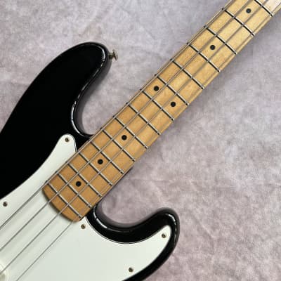 Fender Precision Bass Elite I Maple Fretboard Gold Hardware 1983 - Black image 10