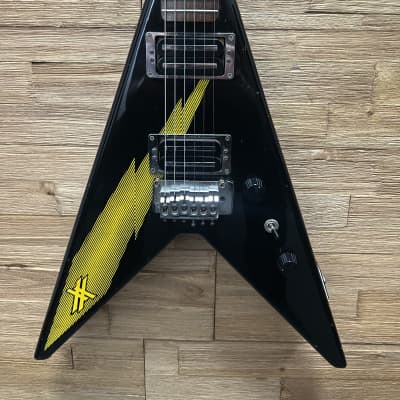 Aria Pro II XX Deluxe Flying V guitar 1980's -MIJ - Black