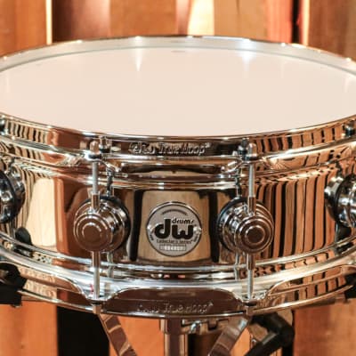DW Collector's True-Sonic Chrome Over Brass 5x14 Snare Drum - DRVC0514SAC image 2