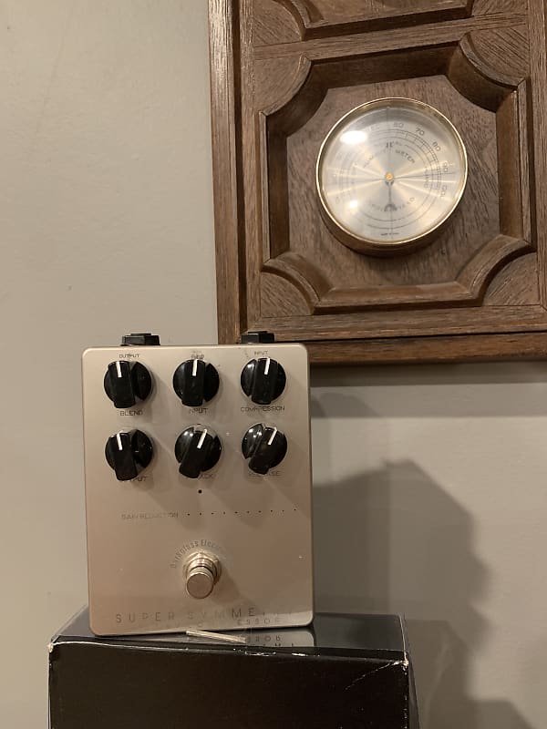 Darkglass Electronics Super Symmetry Compressor | Reverb