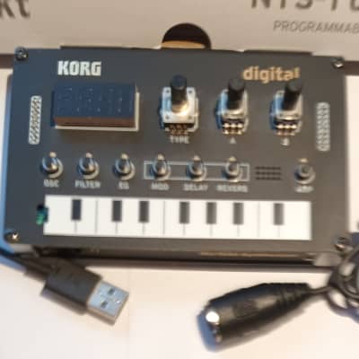 BUZZY! 16 voice 4 part MIDI polysynth(Fred's Lab Buzzzy BUZZY! 16 voice 4 part MIDI polysynth(Fred's Lab Buzzzy