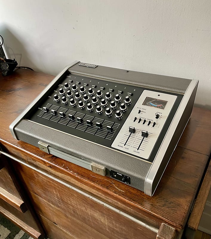 YAMAHA PM-200 8ch スプリングリバーブ内蔵ビンテージミキサー Exc】YAMAHA PM‑200 Vintage 8‑Ch Mixer w/ Spring Reverb +